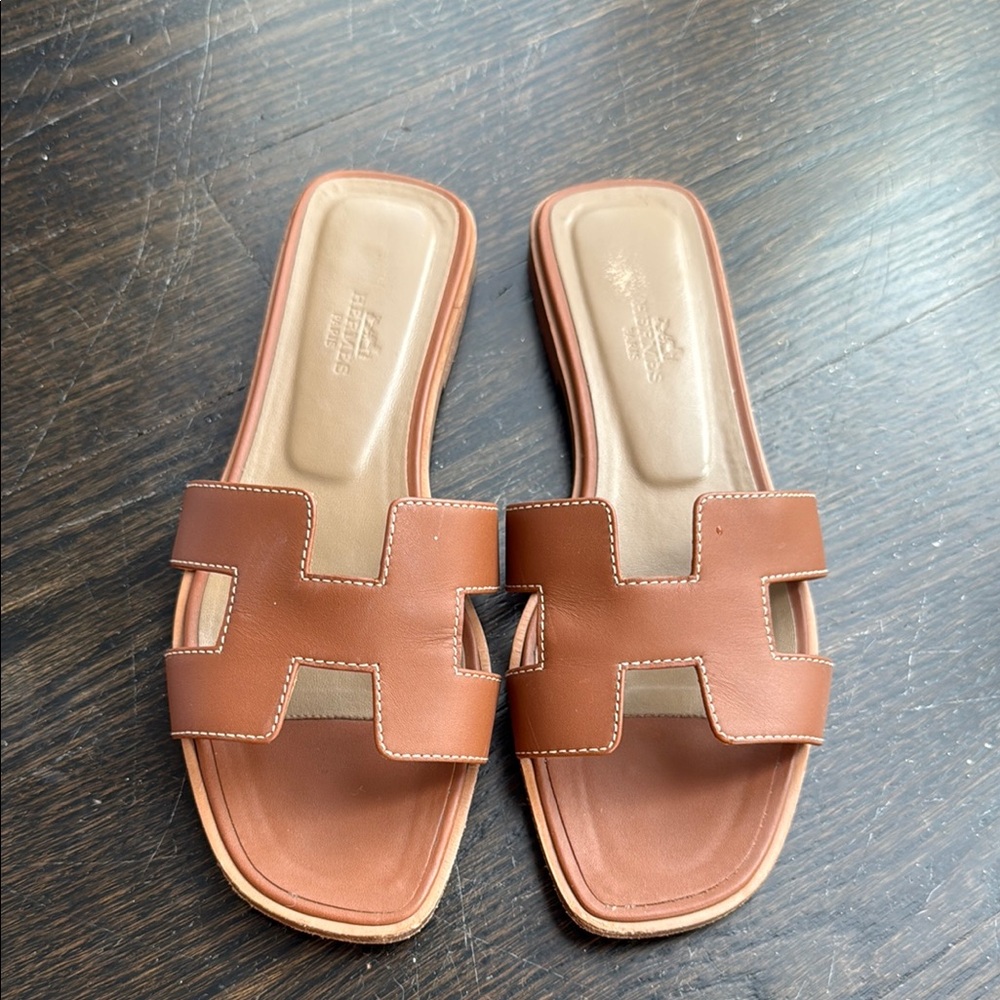 Hermes Oran Brown Leather Sandals